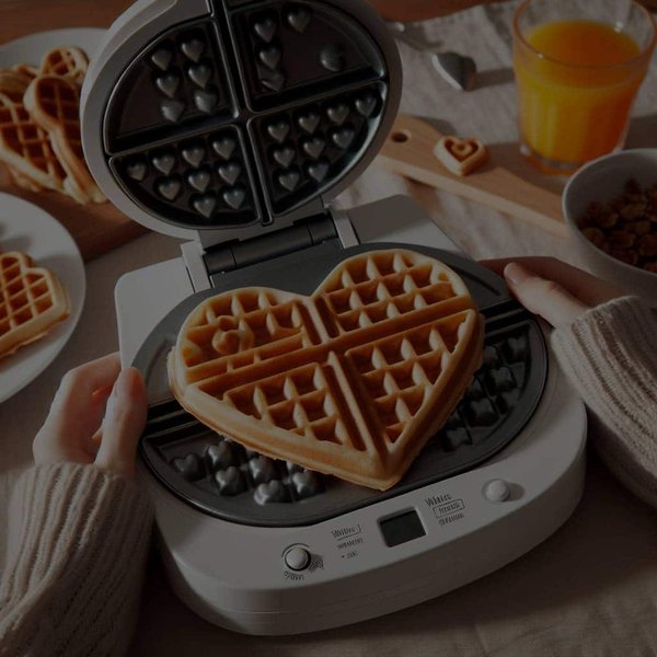 Les critères pour choisir une machine à gaufres en forme de cœur pour des petits-déjeuners romantiques